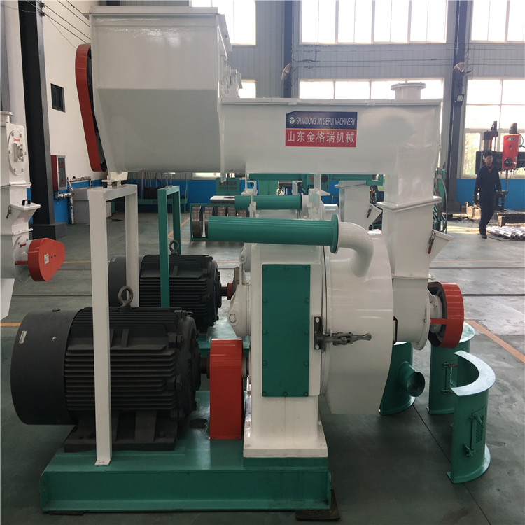 玉米秸稈顆粒機(jī)停機(jī)之后的錯(cuò)誤做法 玉米秸稈顆粒機(jī)停機(jī)之后的錯(cuò)誤做法