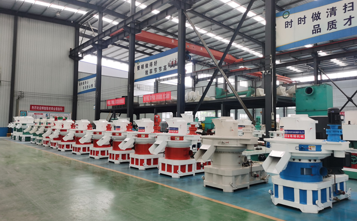 木屑顆粒機(jī)廠家展廳 木屑顆粒機(jī)廠家展廳