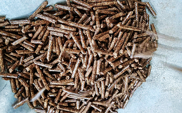 鋸末顆粒機(jī)生物質(zhì)顆粒 鋸末顆粒機(jī)生物質(zhì)顆粒